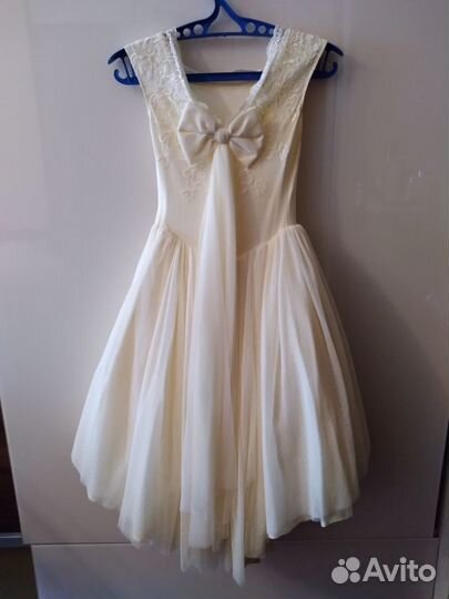 Платье на выпускной пышное 140