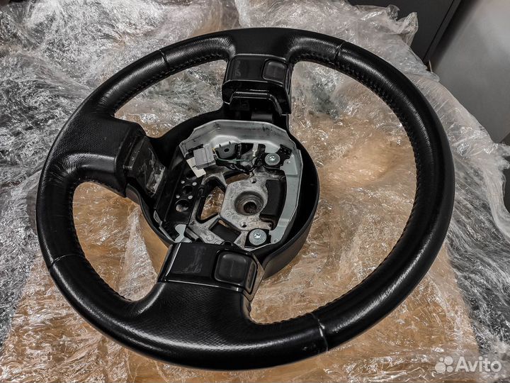 Руль Nissan cube z11 кожа