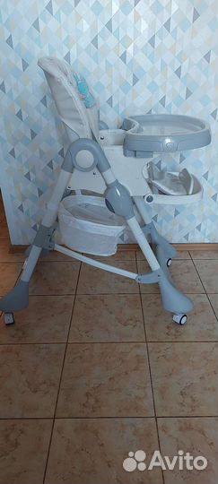 Стульчик для кормления