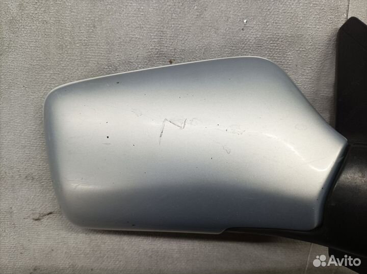 Зеркало правое механич. Volkswagen Golf 3 / Vento