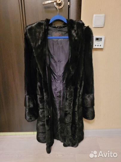 Шуба норковая с капюшоном 42 44