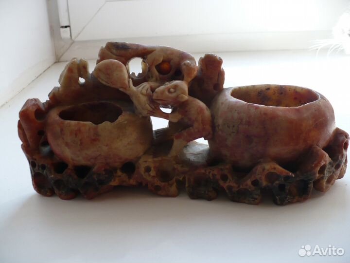 Пепельница. природный камень 50-е годы