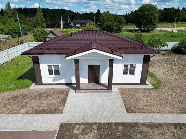 Коттедж 112 м² на участке 15 сот.