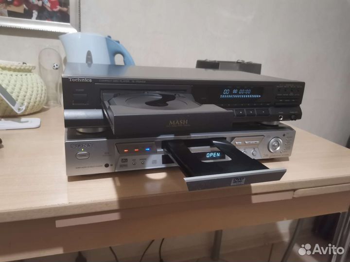Цифровой тв ресивер, два плеера, радиоприемник