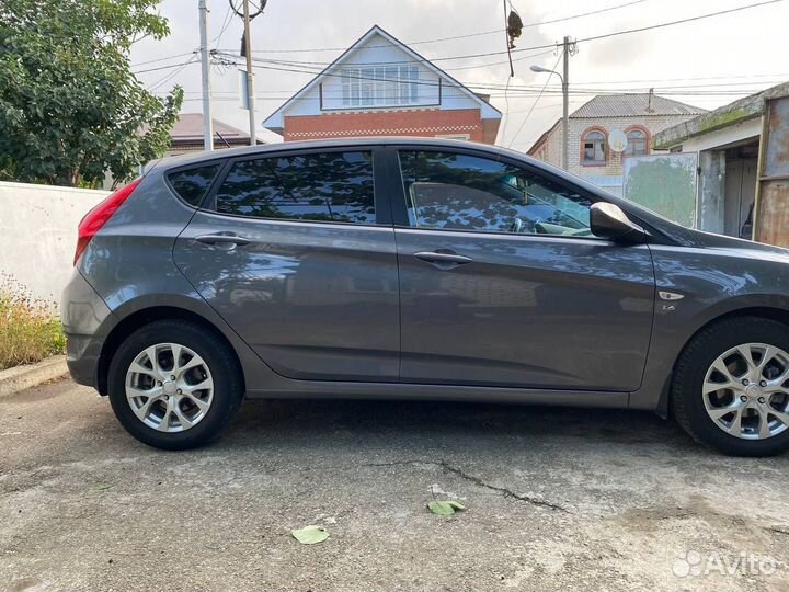 Hyundai Solaris 1.6 МТ, 2012, 74 900 км