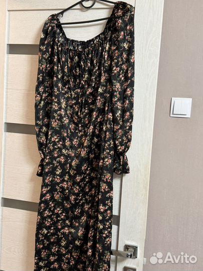 Платье женское 44-46 (на бирке 48)