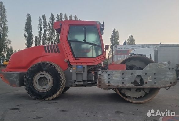 Стекло левое верхнее для Хамм 3412