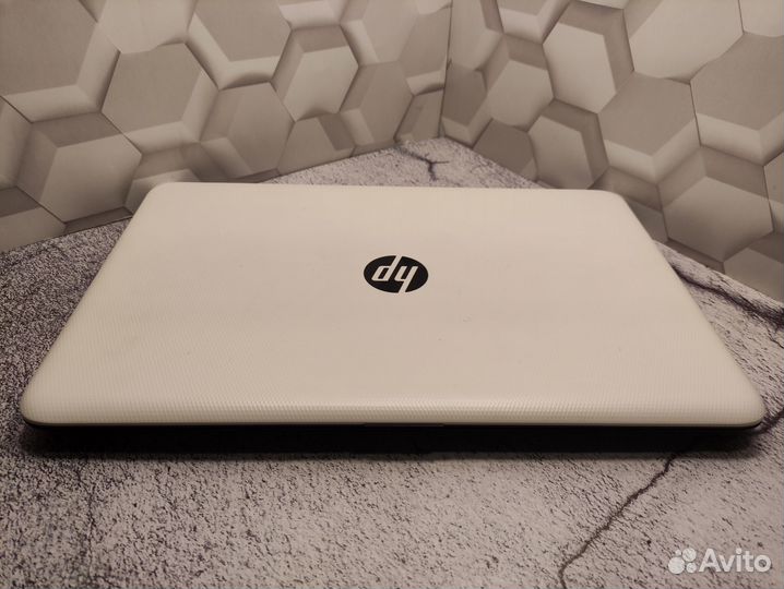 Белоснежный HP c SSD/1000GB/intel/8Гб Озу/Офис