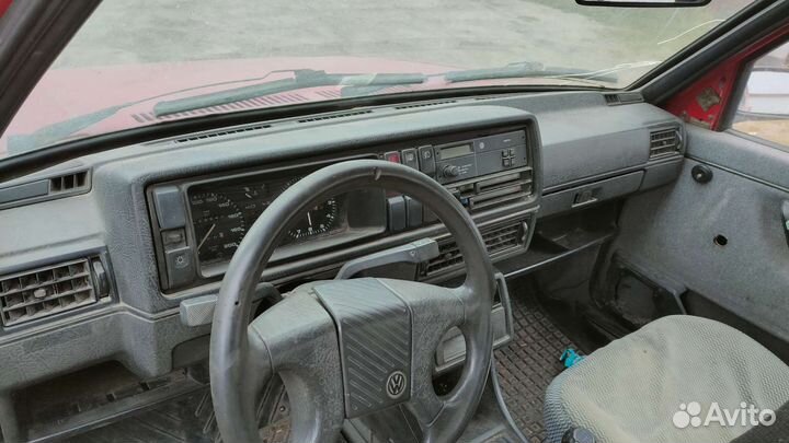 Салон Volkswagen golf 2