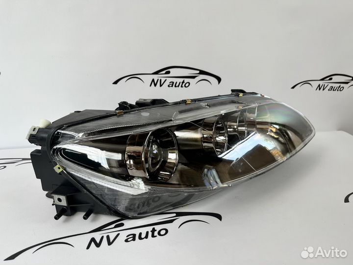 Mazda 6 GG фара правая ксенон 05-07