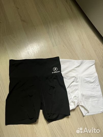 Пара шорт спортивных 40-42 размер