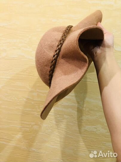 Шляпа женская