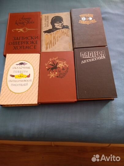 Книги в ассортименте