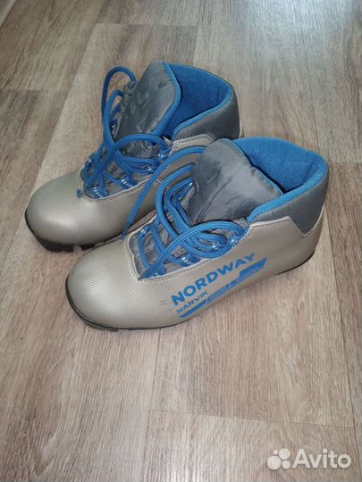 Лыжные ботинки nordway 35