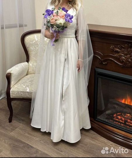 Свадебное платье 44 46 бу