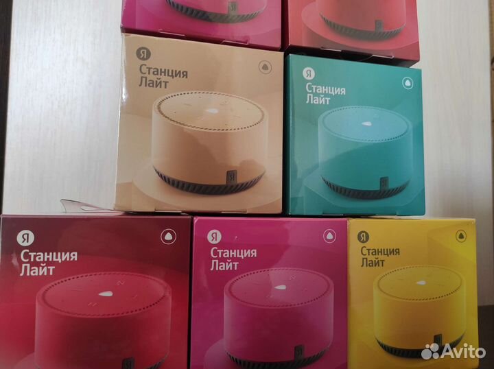 Умная колонка Яндекс Станция Лайт с Алисой