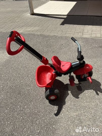 Трехколесный велосипед