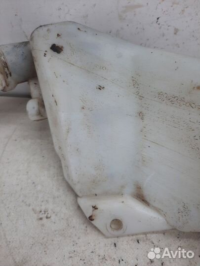 Бачок омывателя Peugeot 206 хэтчбэк 3 дв. 1.1 HFZ