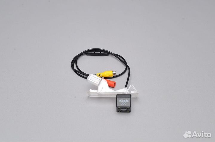 Камера заднего вида для Renault Duster