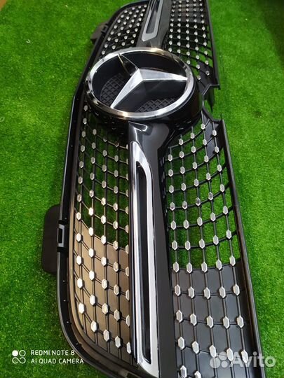 Решетка радиатора GL 164 diamond