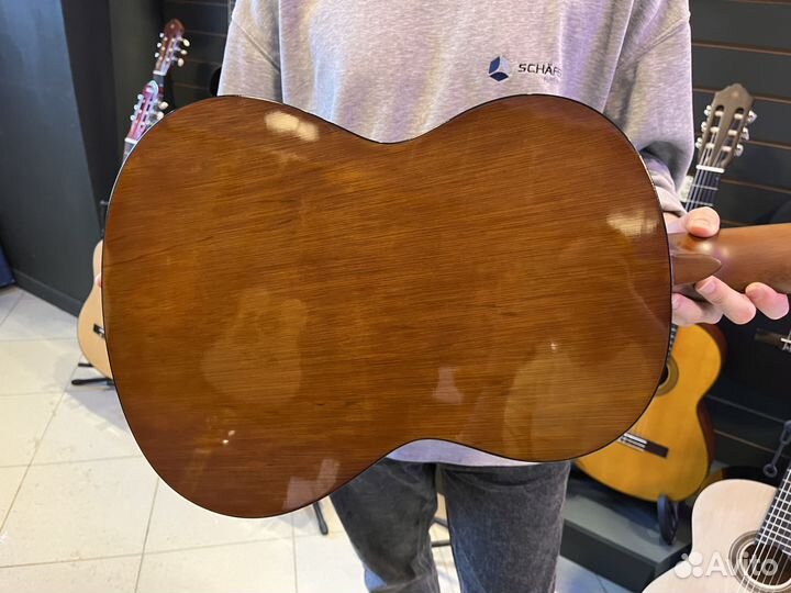 Гитара Yamaha C40