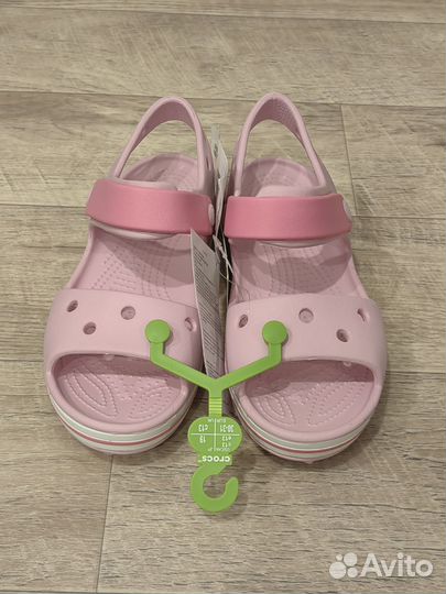 Новые сандалии Crocs