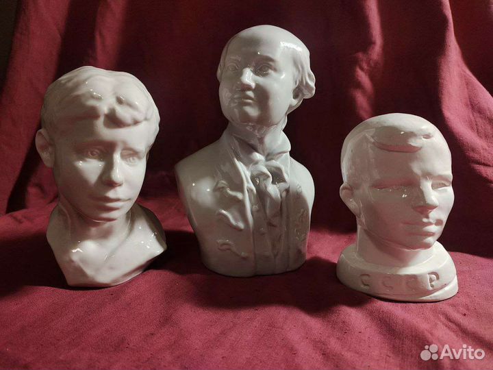 Фарфоровые бюсты Ломоносова Есенина Гагарина