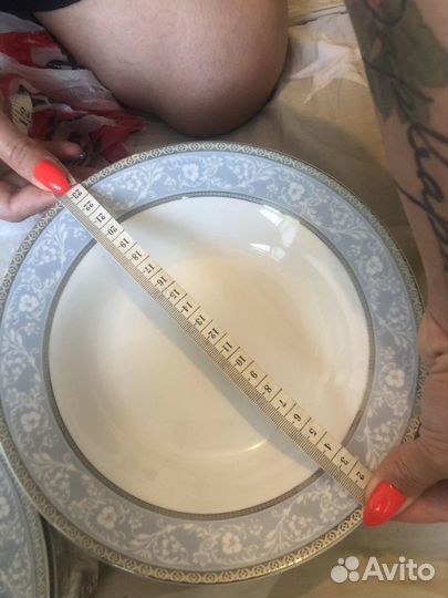 Набор тарелок с серебром новые 7 штук