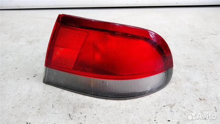 Фонарь задний правый Mazda 626 GE 92-97г