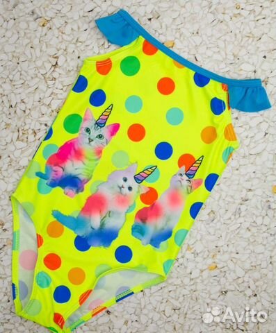 Купальник новый на 5-6 лет