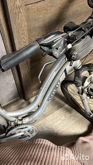 Женский велосипед Trek Navigator 3.0