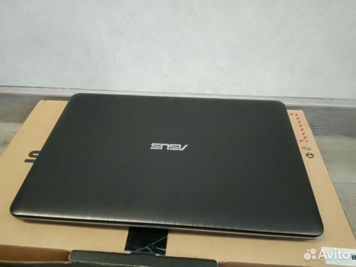 Asus X540M