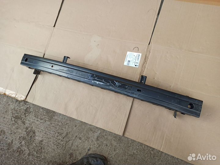 Усилитель заднего бампера Мохав