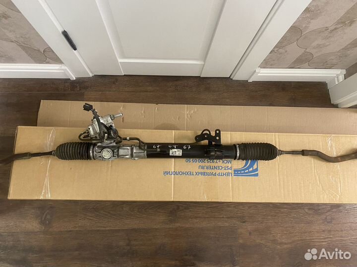 Продаю гидроуселитель руля на ниссан теана j32