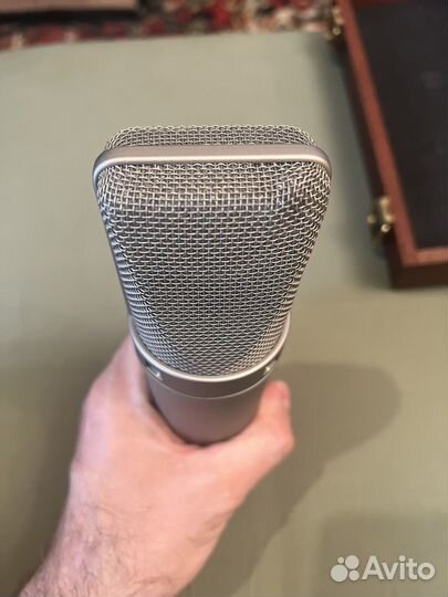 Neumann u87 ai студийный микрофон