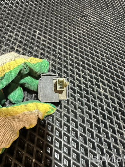 Реле поворотриков Suzuki Djebel 250 SJ45A