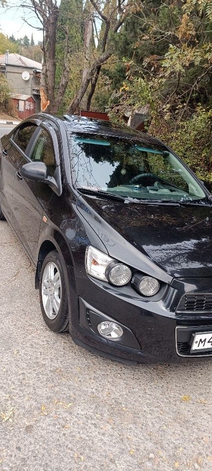 Chevrolet Aveo: фото владельца