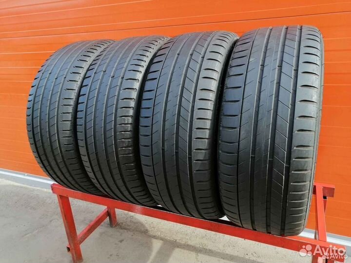 Michelin Latitude Sport 3 235/55 R19 99M