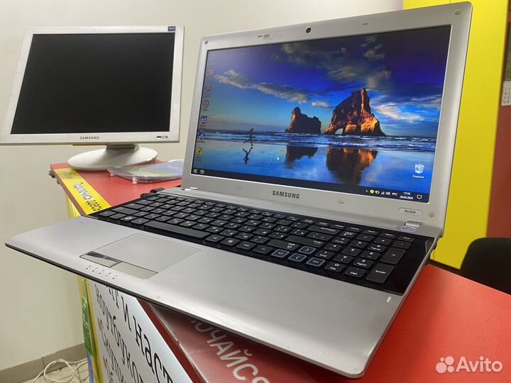 Ноутбук Samsung intel core i3 4 GB Windows 10
