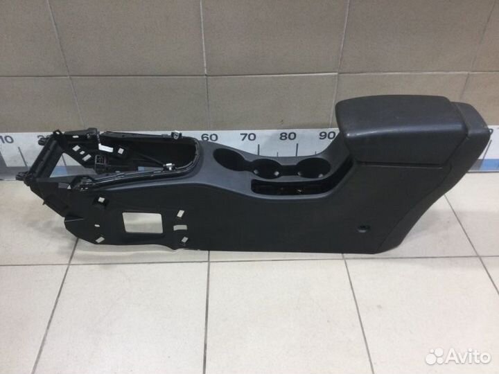 Подлокотник Opel Astra J A14NET 2012