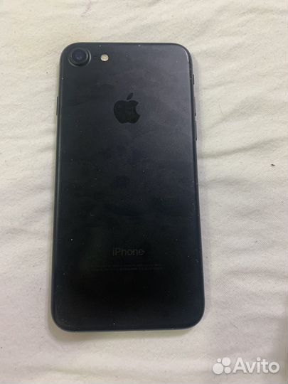 iPhone 7, 32 ГБ