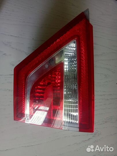 Фонарь правый с весты