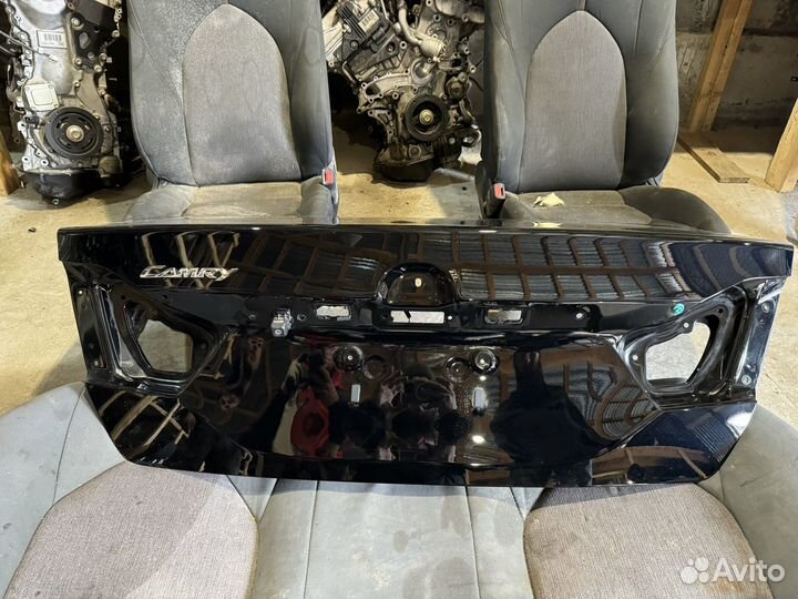 Крышка богажника Toyota camry v50 v55