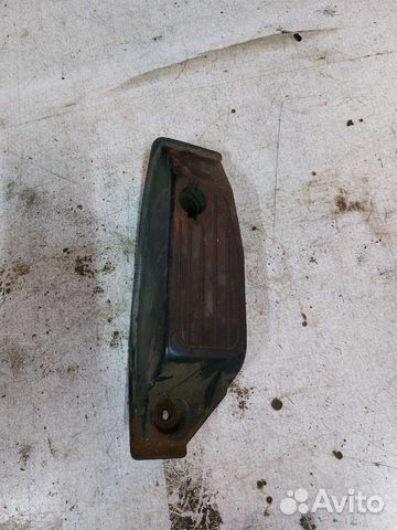 Подставка под левую ногу Kia Sportage 1