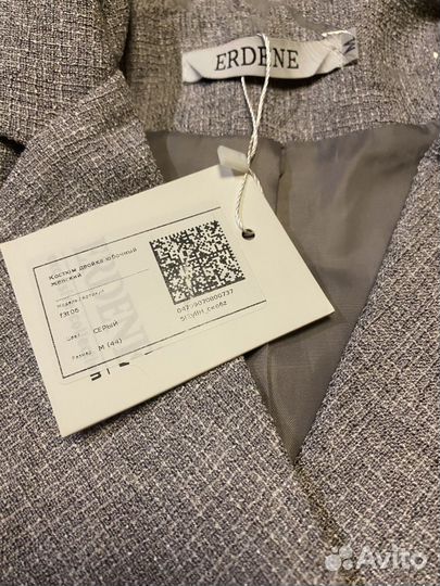 Твидовый костюм с короткой юбкой M