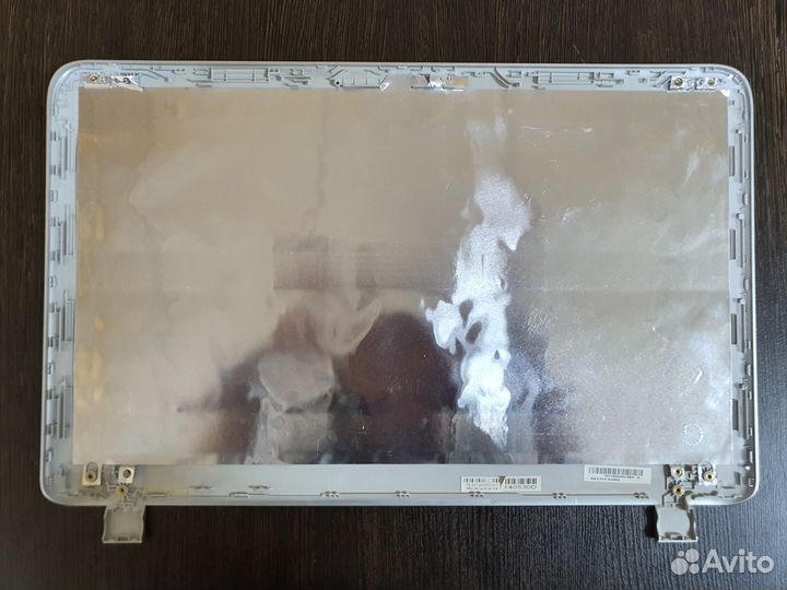 Запчасти и комплектующие на HP Pavilion 15-p010sr