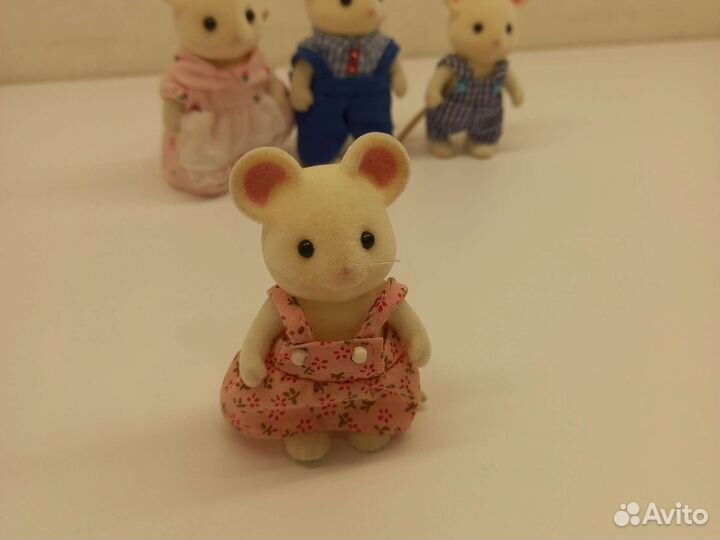 Sylvanian Families семья мышек