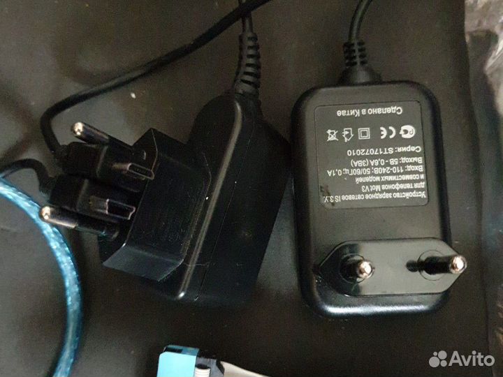 Провода, кабеля, переходники, зарядки на телефон и