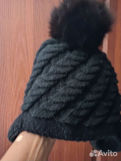 Шапка женская вязанная чёрная утепленная