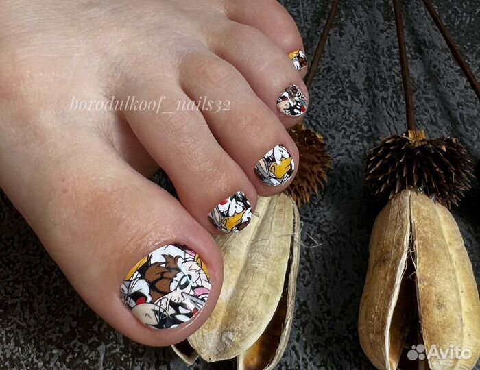 Мастер маникюра, педикюра